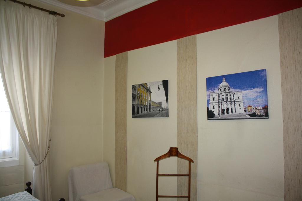 מלון ליסבון Pensao Residencial Estrela Do Mondego חדר תמונה
